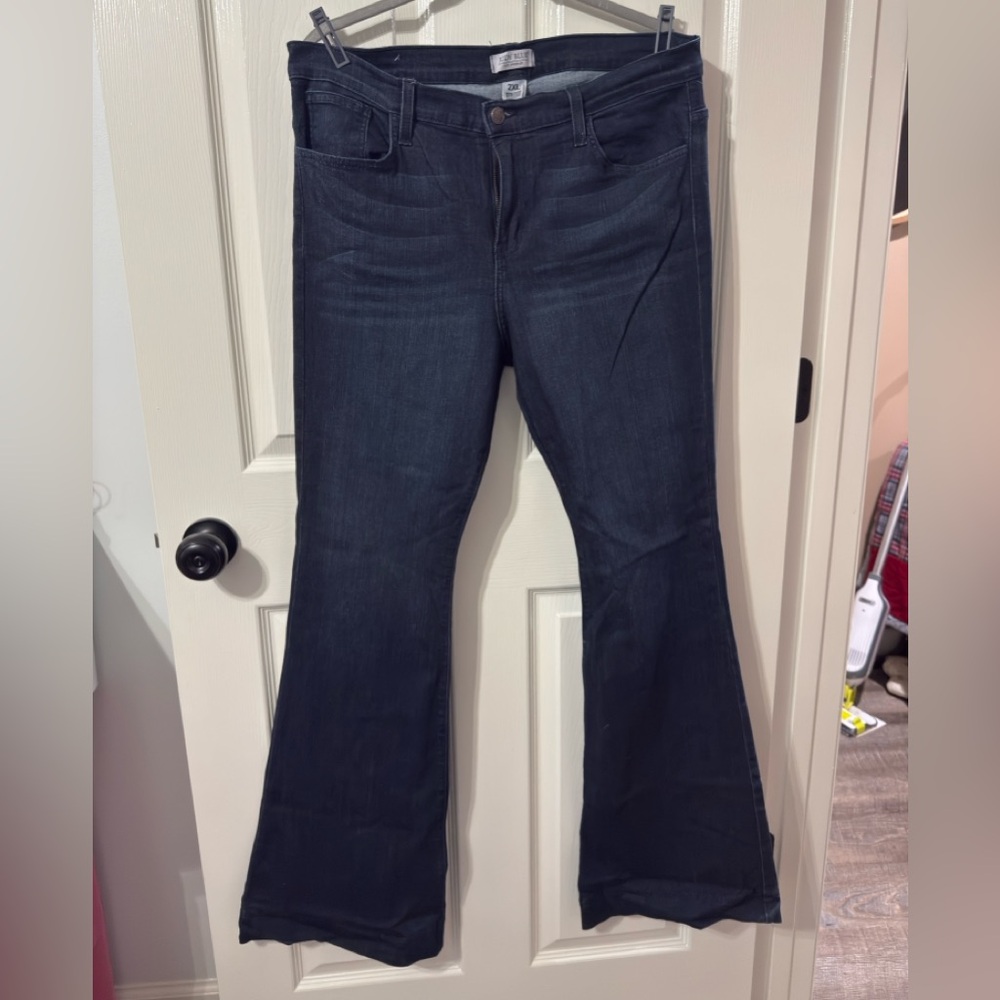 Judy Blue Dark Blue Flared Jeans